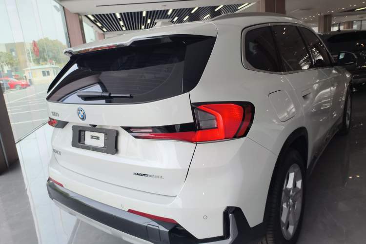 Used BMW iX1 2023 eDrive25L X Design Package Right Rear Taillight