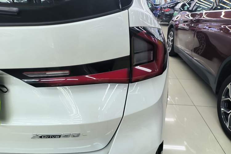 Used BMW iX1 2023 xDrive30L X Design Package Right Rear Taillight