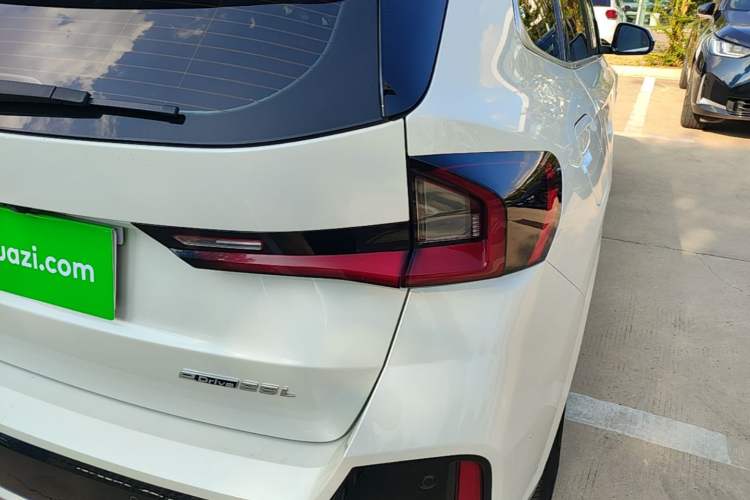 Used BMW iX1 2023 eDrive25L M Sport Package Right Rear Taillight