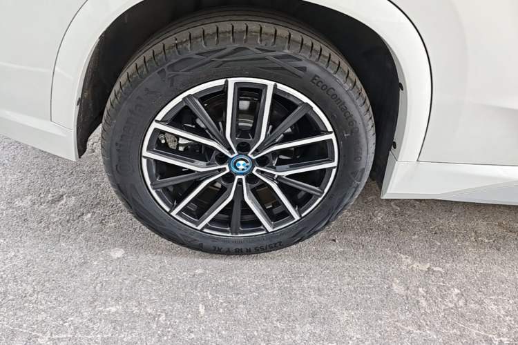 Used BMW iX1 2023 eDrive25L M Sport Package Right Rear Wheel Hub