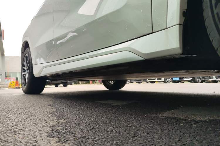 Used BMW iX1 2023 eDrive25L M Sport Package Right Side Sill