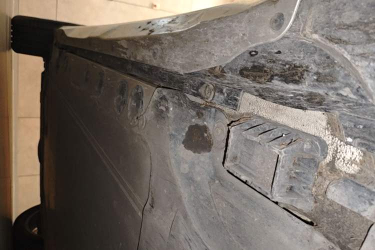 Used BMW iX1 2023 eDrive25L X Design Package Right Side Sill