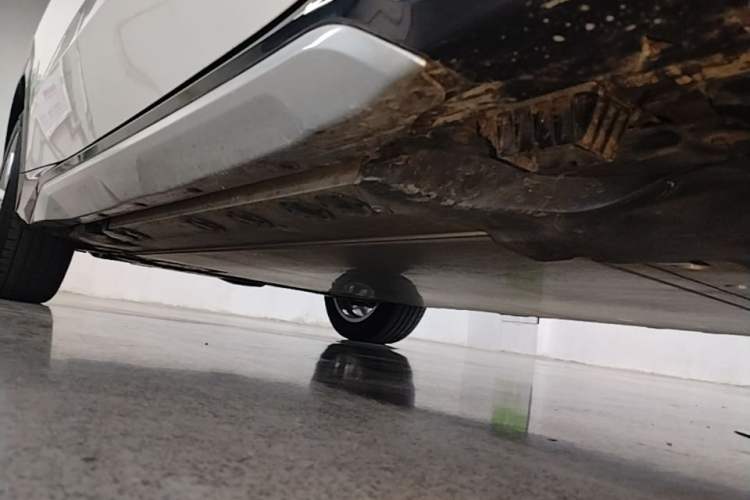 Used BMW iX1 2023 eDrive25L X Design Package Right Side Sill