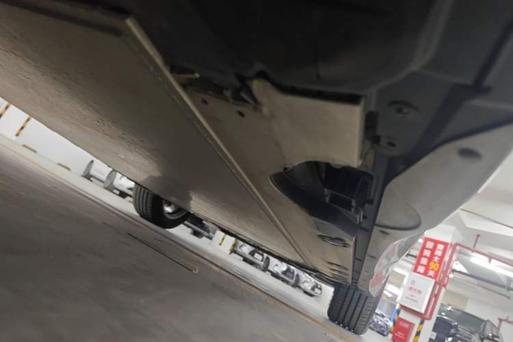 Used BMW iX1 2023 eDrive25L X Design Package Right Side Sill