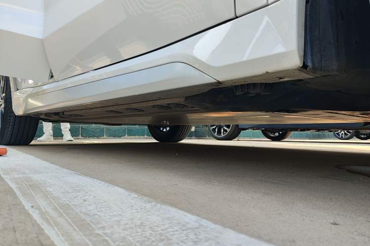 Used BMW iX1 2023 eDrive25L M Sport Package Right Side Sill