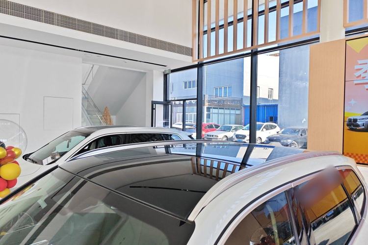 Used BMW iX1 2023 eDrive25L X Design Package Roof
