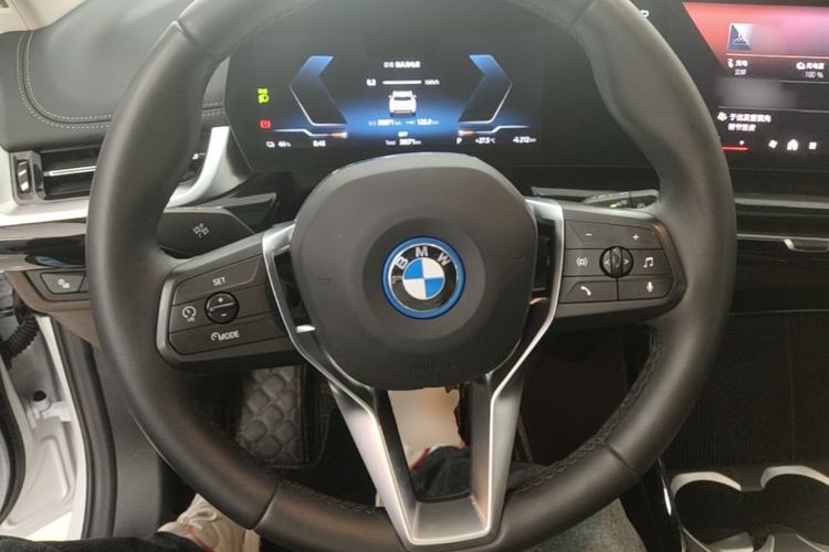 Used BMW iX1 2023 eDrive25L X Design Package Steering Wheel