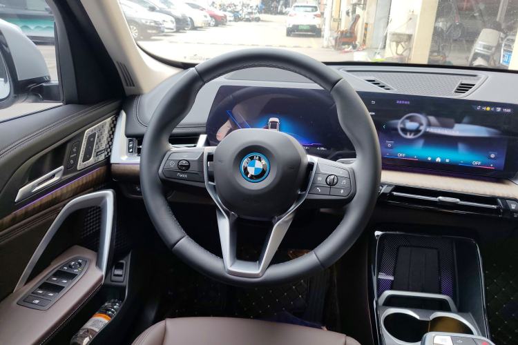 Used BMW iX1 2023 xDrive30L X Design Package Steering Wheel