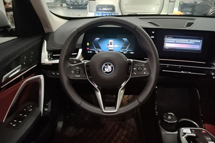 Used BMW iX1 2023 eDrive25L X Design Package Steering Wheel