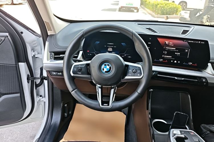 Used BMW iX1 2023 eDrive25L M Sport Package Steering Wheel