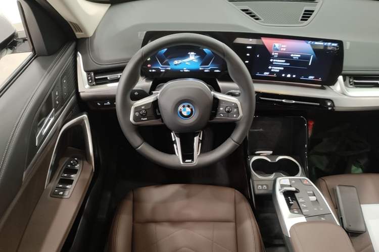 Used BMW iX1 2023 eDrive25L M Sport Package Steering Wheel
