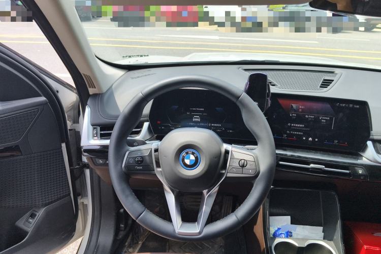 Used BMW iX1 2023 eDrive25L X Design Package Steering Wheel