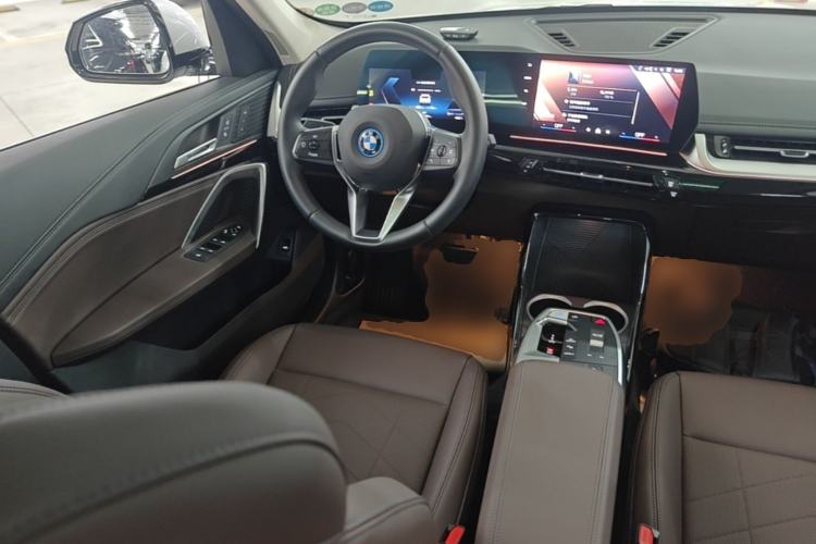 Used BMW iX1 2023 eDrive25L X Design Package Steering Wheel