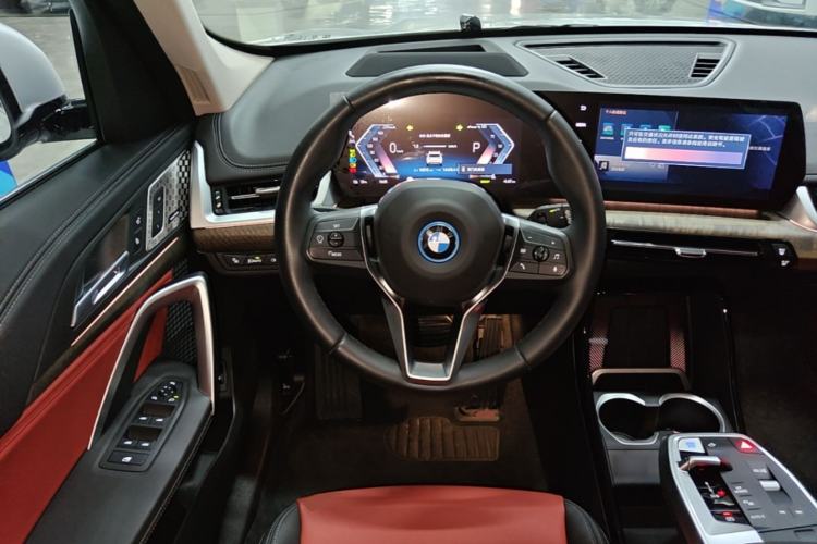 Used BMW iX1 2023 xDrive30L X Design Package Steering Wheel