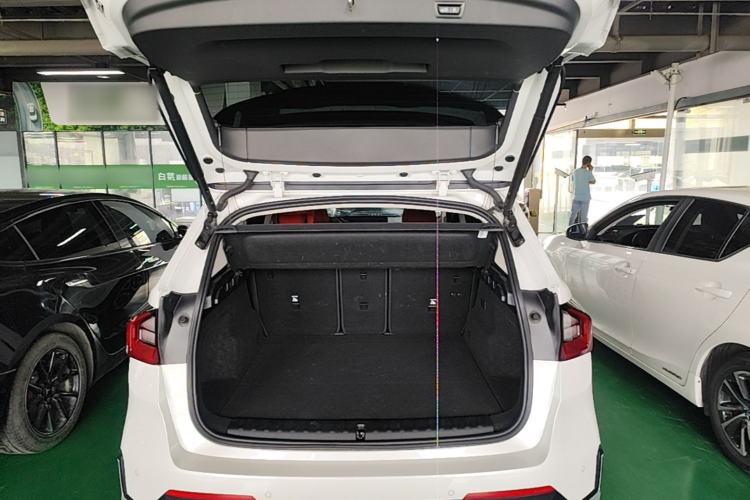Used BMW iX1 2023 xDrive30L X Design Package Trunk
