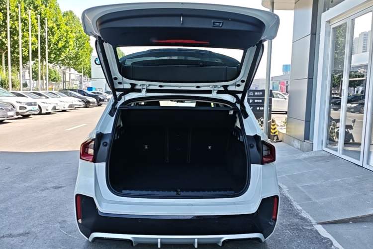 Used BMW iX1 2023 eDrive25L M Sport Package Trunk