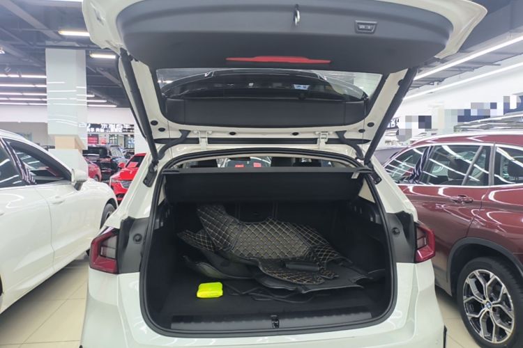 Used BMW iX1 2023 xDrive30L X Design Package Trunk