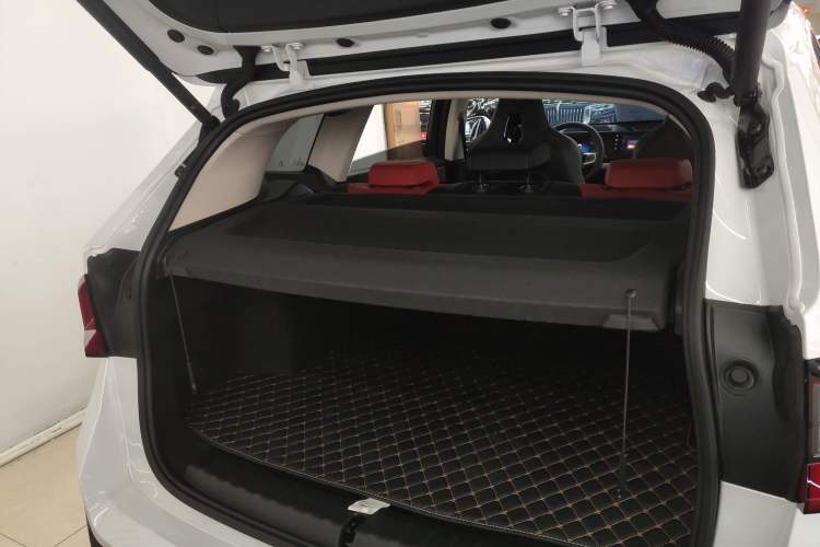 Used BMW iX1 2023 xDrive30L M Sport Package Trunk