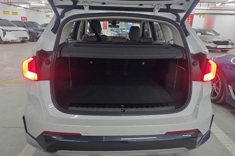 Used BMW iX1 2023 eDrive25L X Design Package Trunk