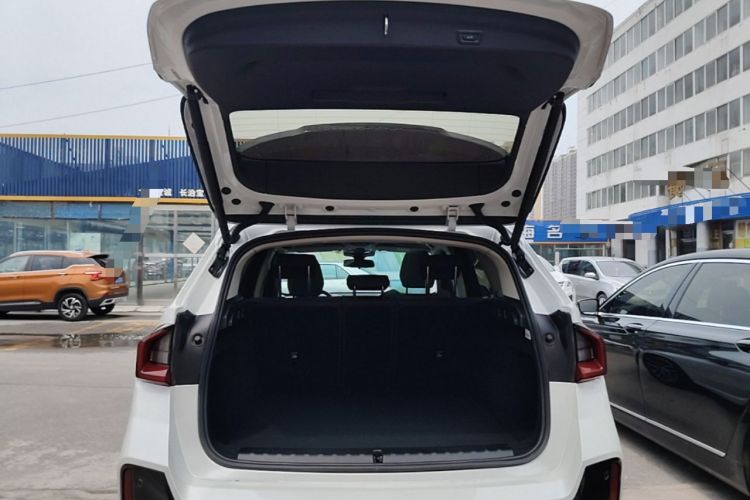 Used BMW iX1 2023 eDrive25L M Sport Package Trunk