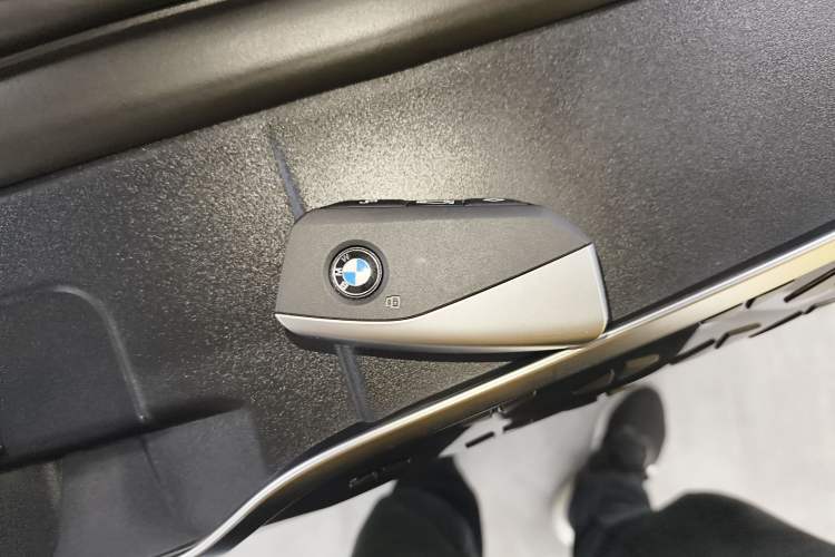 Used BMW iX1 2023 xDrive30L X Design Package Vehicle Key