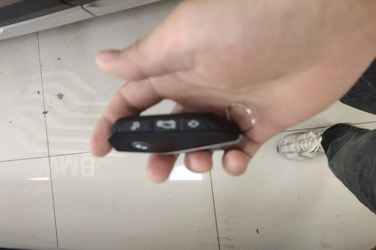 Used BMW iX1 2023 eDrive25L X Design Package Vehicle Key