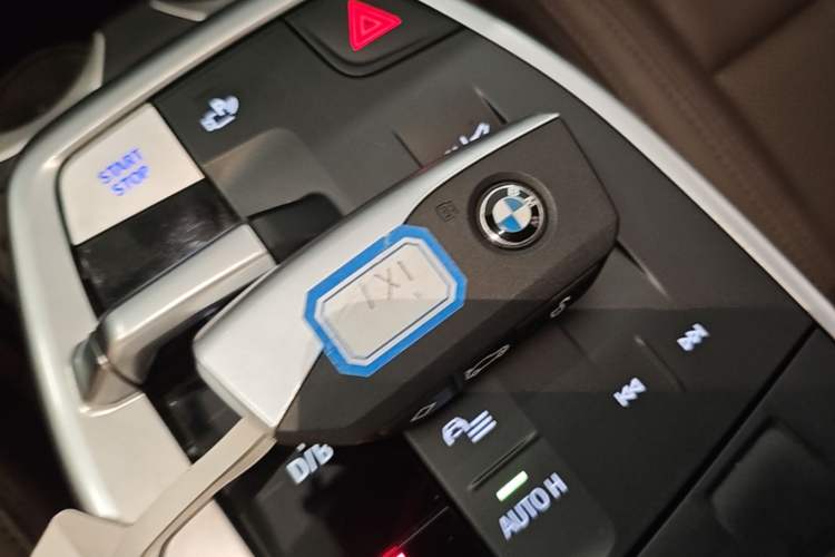 Used BMW iX1 2023 eDrive25L X Design Package Vehicle Key