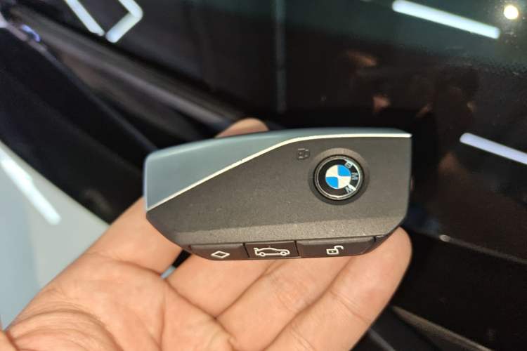 Used BMW iX1 2023 eDrive25L X Design Package Vehicle Key