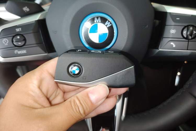 Used BMW iX1 2023 eDrive25L M Sport Package Vehicle Key