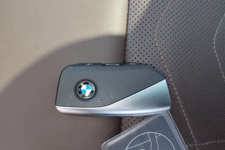 Used BMW iX1 2023 xDrive30L X Design Package Vehicle Key