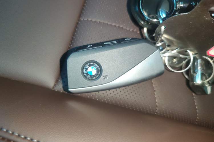 Used BMW iX1 2023 eDrive25L X Design Package Vehicle Key
