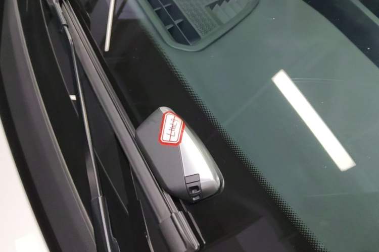 Used BMW iX1 2023 eDrive25L M Sport Package Vehicle Key