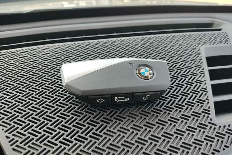 Used BMW iX1 2023 eDrive25L X Design Package Vehicle Key