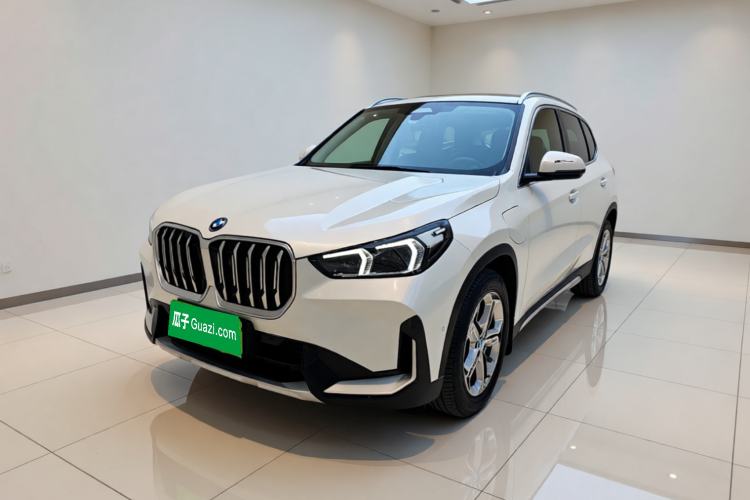 BMW iX1 2023 eDrive25L X Design Package