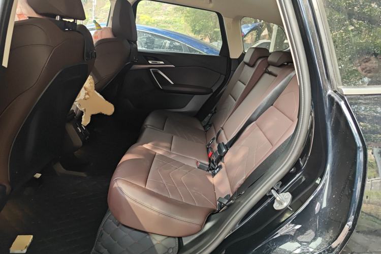 Used BMW iX1 2025 eDrive25L M Sport Package Left Rear Seat
