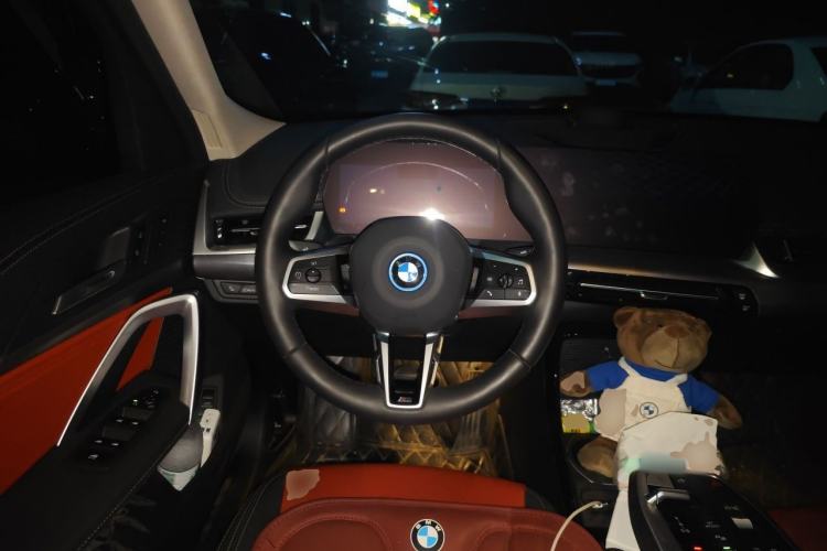 Used BMW iX1 2025 eDrive25L M Sport Package Steering Wheel