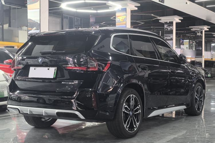 Used BMW iX1 2025 xDrive30L M Sport Midnight Edition Package Exterior 4