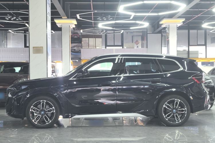 Used BMW iX1 2025 xDrive30L M Sport Midnight Edition Package Exterior 7