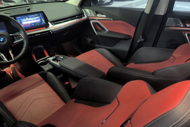 Used BMW iX1 2025 xDrive30L M Sport Midnight Edition Package Interior 4