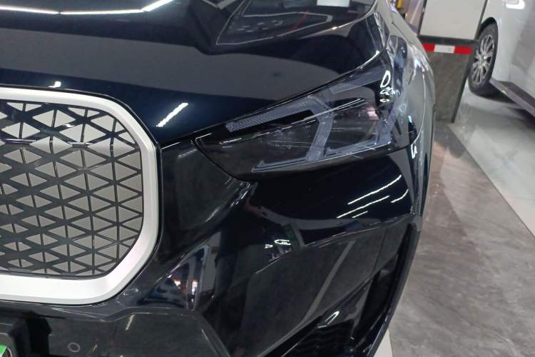 Used BMW iX1 2025 xDrive30L M Sport Midnight Edition Package Left Front Headlight