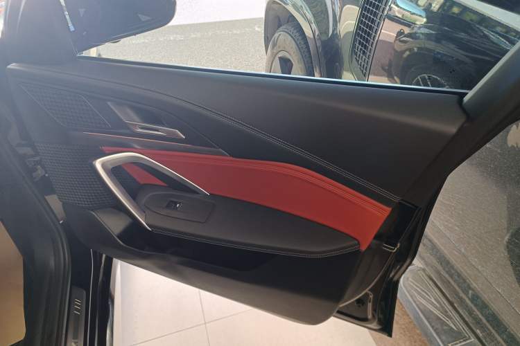 Used BMW iX1 2025 eDrive25L M Sport Package Right Front Door Interior
