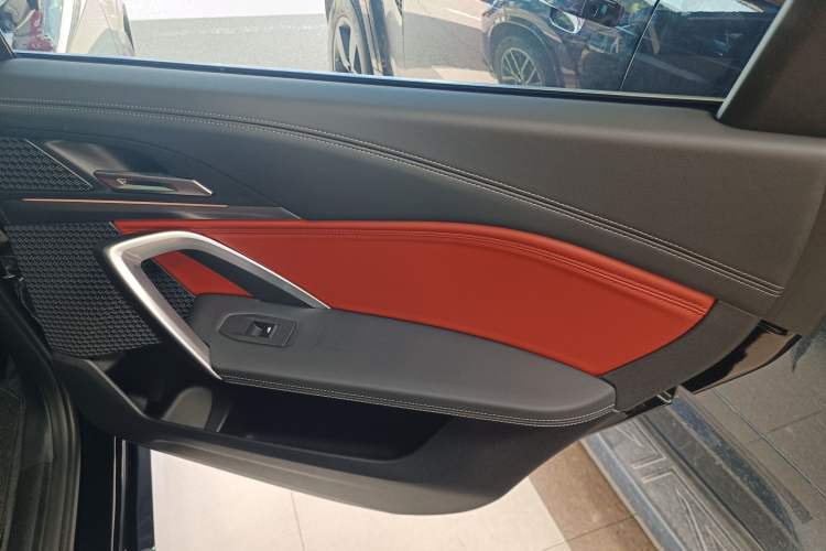 Used BMW iX1 2025 eDrive25L M Sport Package Right Rear Door Interior