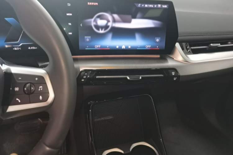 Used BMW iX1 2025 eDrive25L M Sport Package Audio And AC Panel