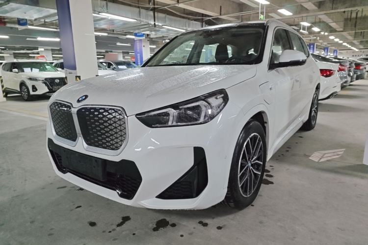 BMW iX1 2025 eDrive25L M Sport Package