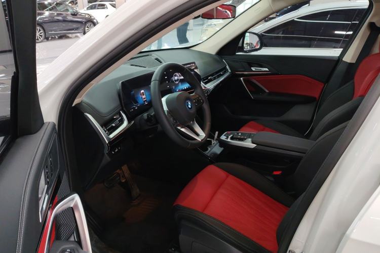 Used BMW iX1 2025 eDrive25L X Design Package Driver Seat