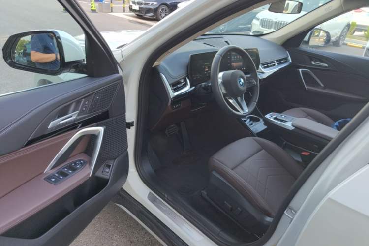Used BMW iX1 2025 eDrive25L X Design Package Driver Seat