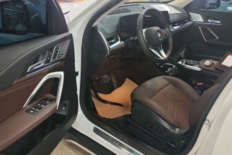 Used BMW iX1 2025 xDrive30L X Design Package Driver Seat