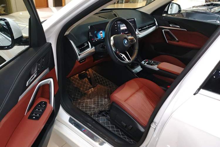 Used BMW iX1 2025 eDrive25L M Sport Package Driver Seat