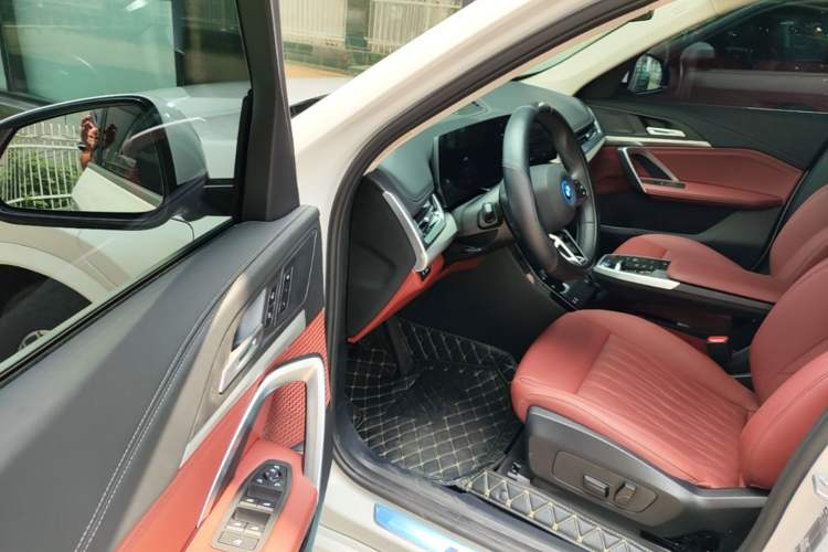 Used BMW iX1 2025 eDrive25L M Sport Package Driver Seat