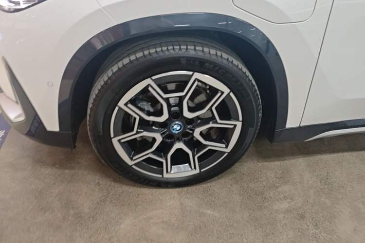 Used BMW iX1 2025 xDrive30L X Design Package Exterior 4
